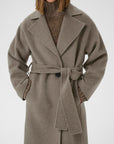 Yilla Manteau