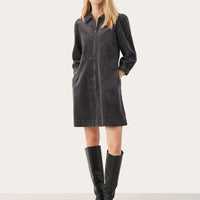 Eyvor Robe