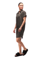 Frivol Robe