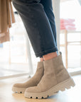 Margot Bottes - Gris