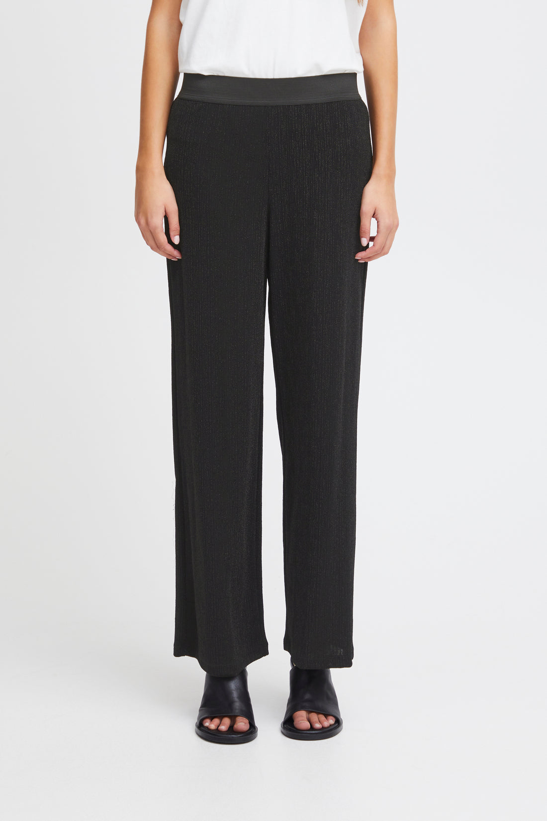 Nelly Pantalon