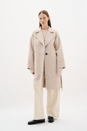 Yilla Manteau