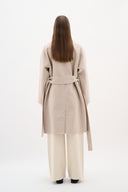 Yilla Manteau