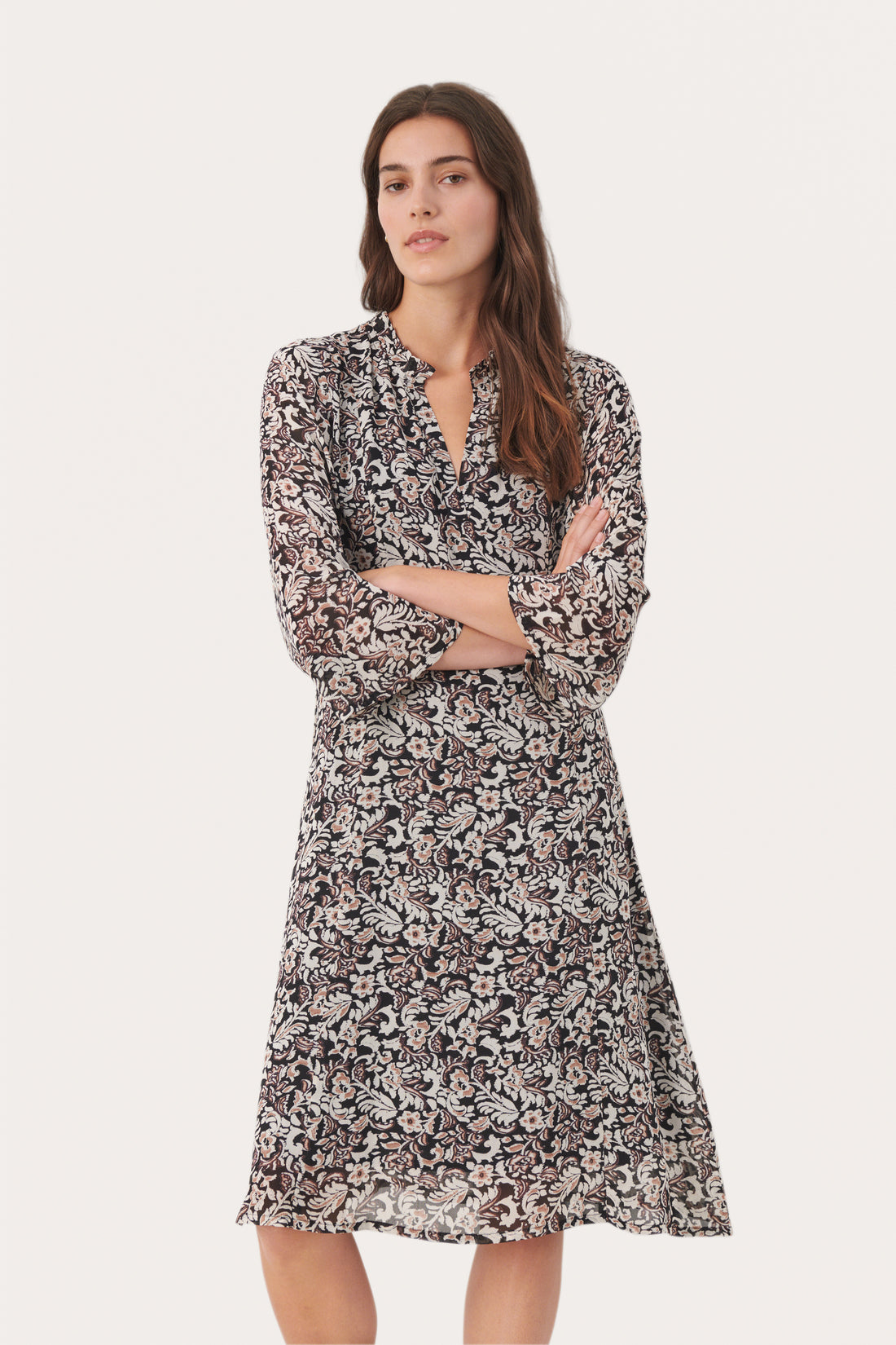 Devira Robe
