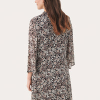 Devira Robe