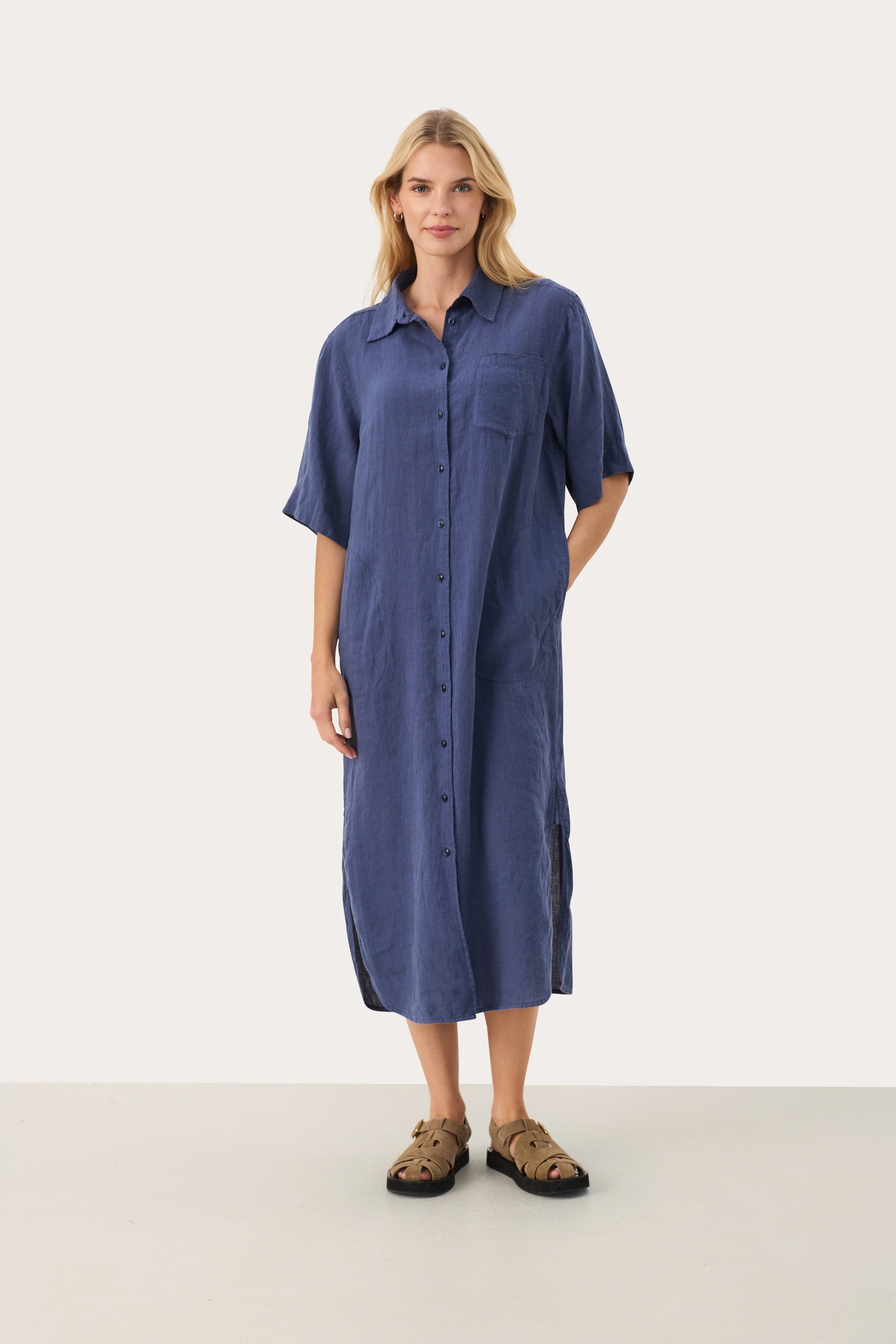 Regitta Robe