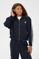 Oaklynn Veste