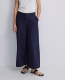 Jolyn Pantalon