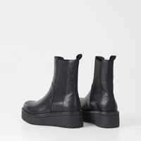 Tara Bottes
