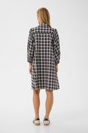 Eleina Robe