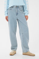 Minna Barrel Jeans