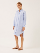 Perrie Robe