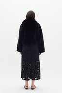 Yoneko Manteau court