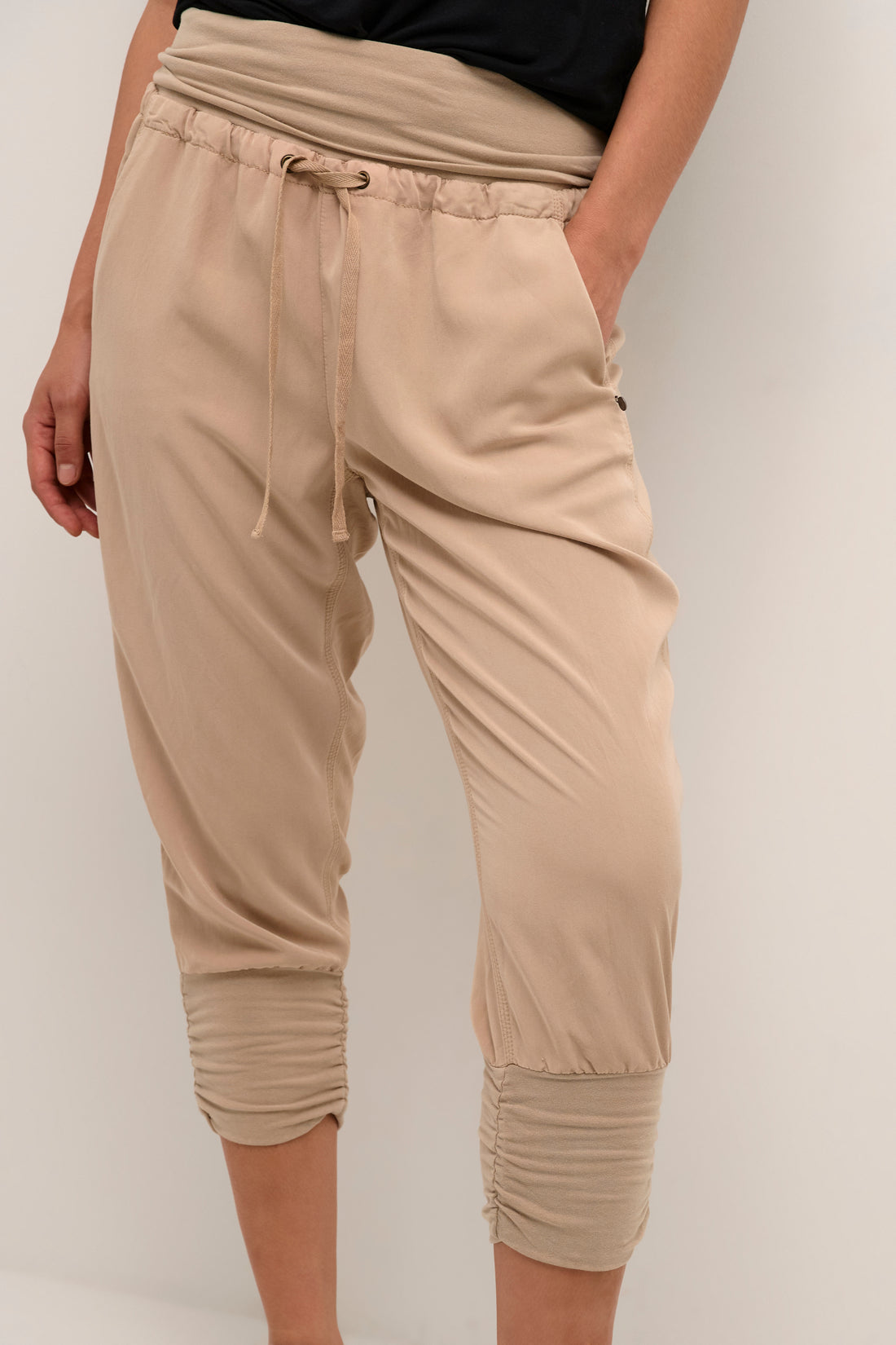Line Pantalons
