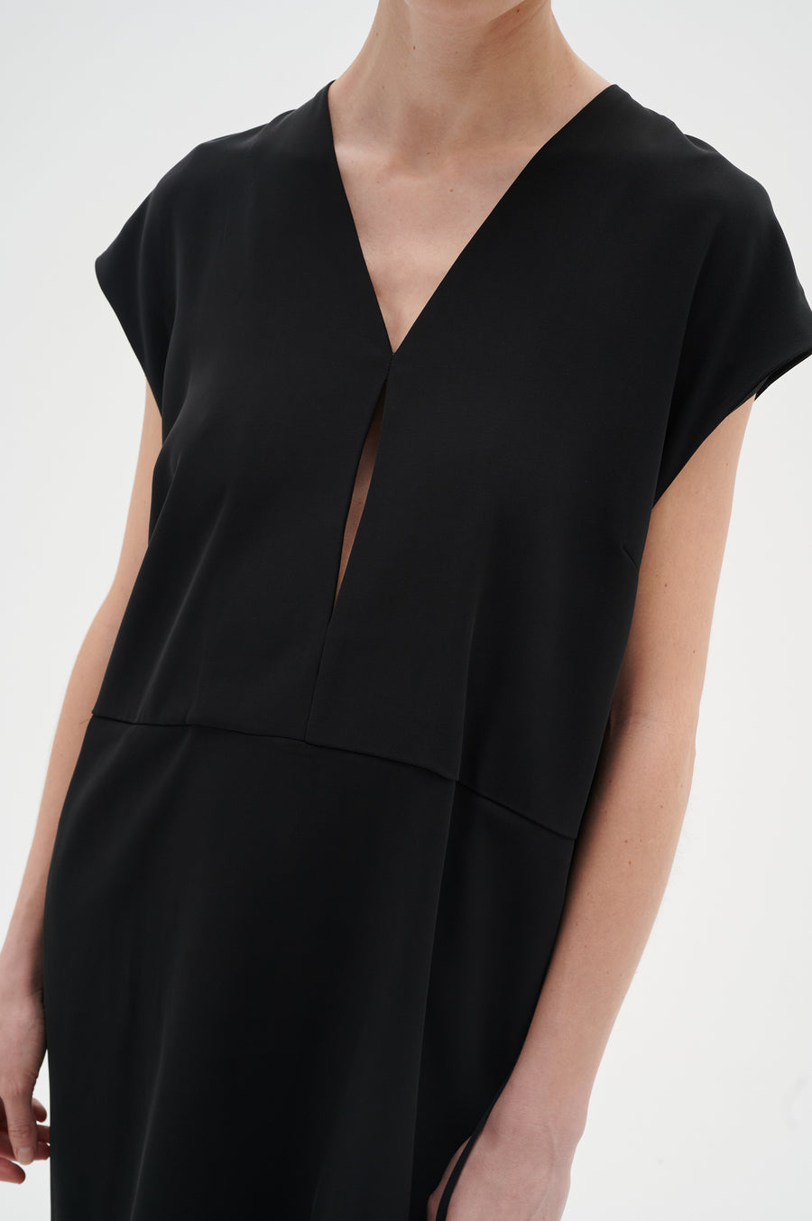 Qailey Robe