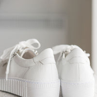 Nala Sneaker