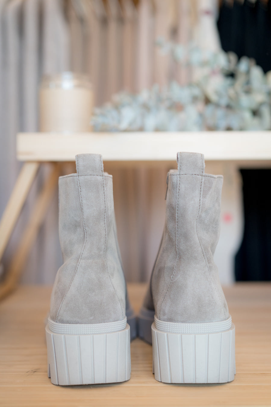 Margot Bottes - Gris